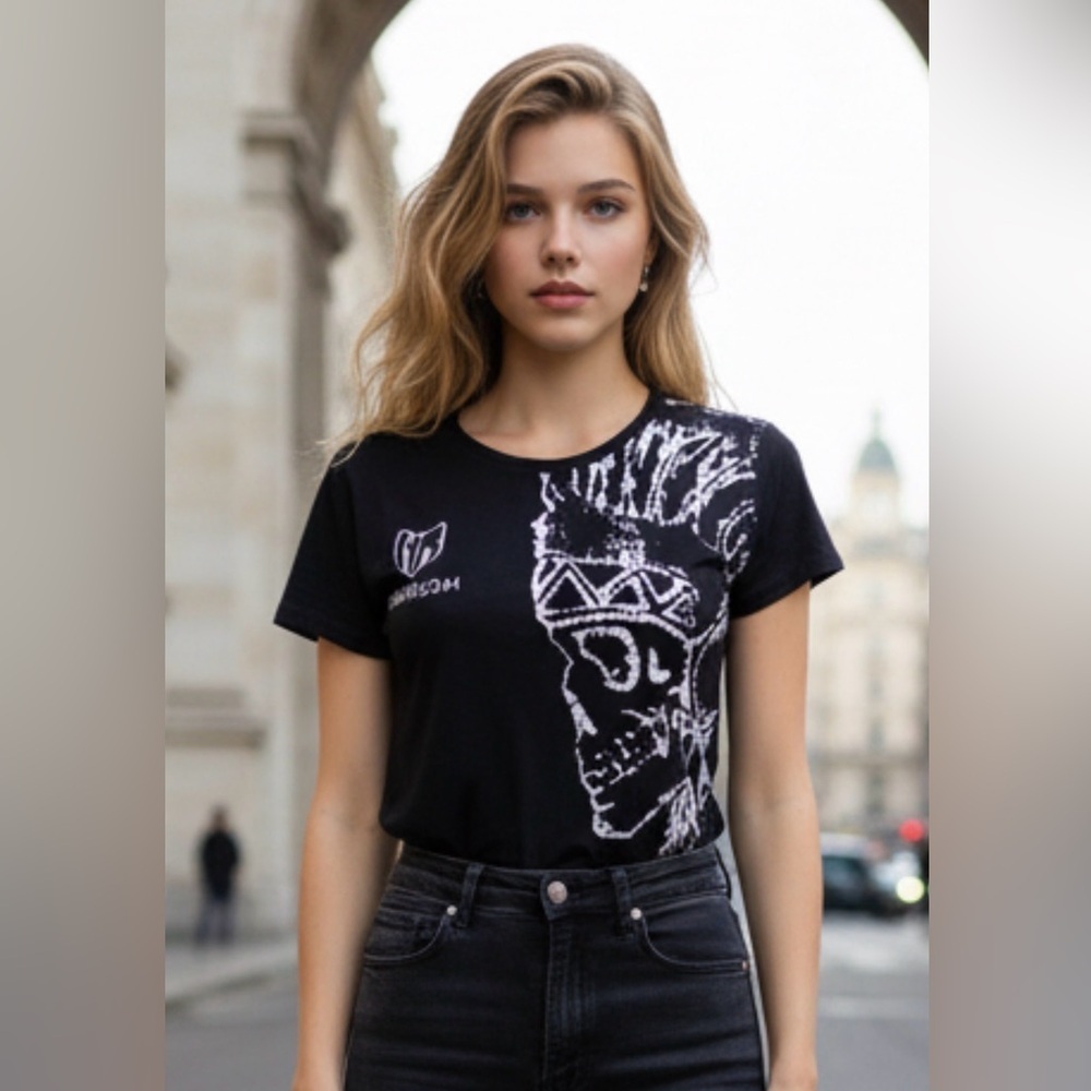 Headrush Black Skull Graphic Crop Top